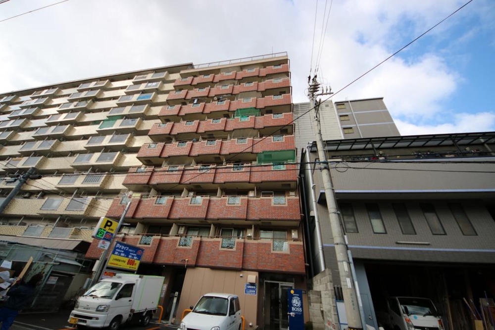 2/30 外観