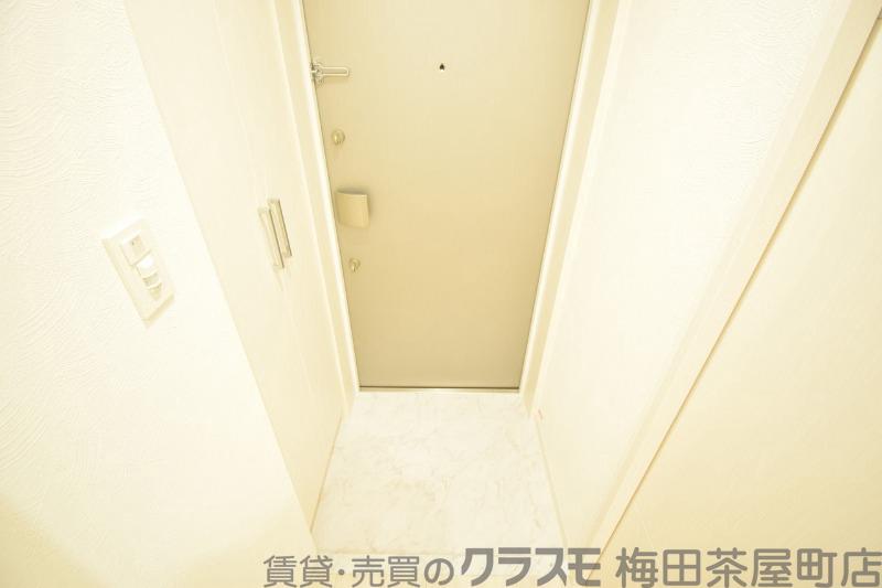 14/30 玄関