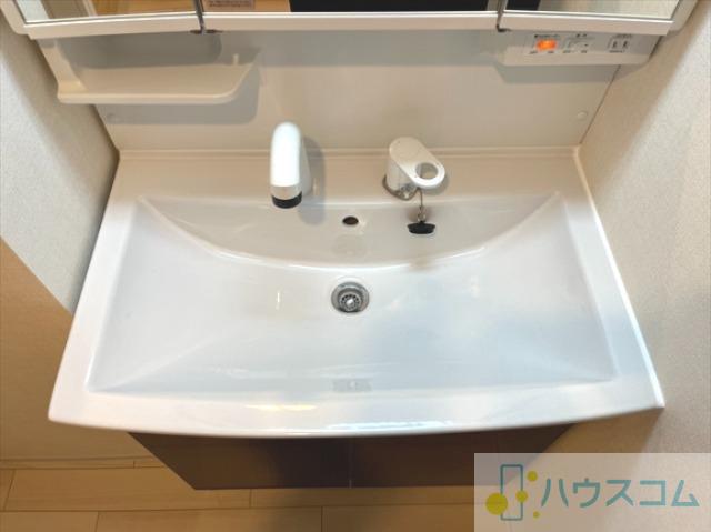 16/30 洗面