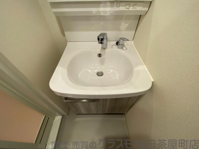 19/30 洗面