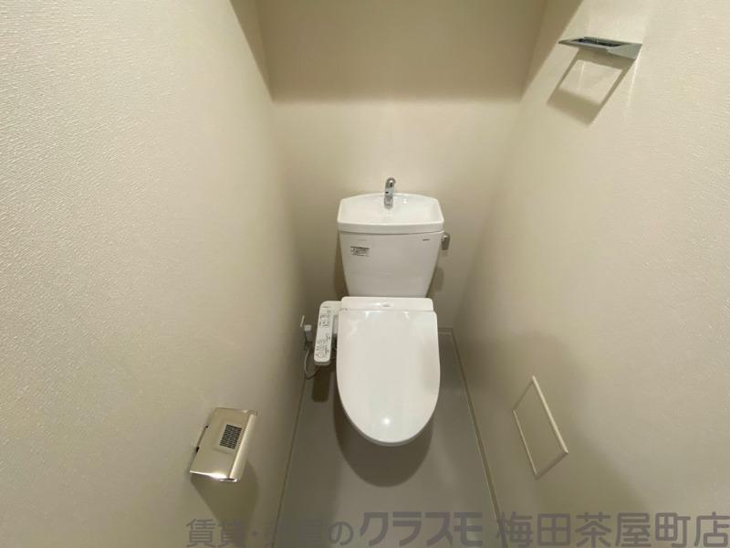 18/30 トイレ