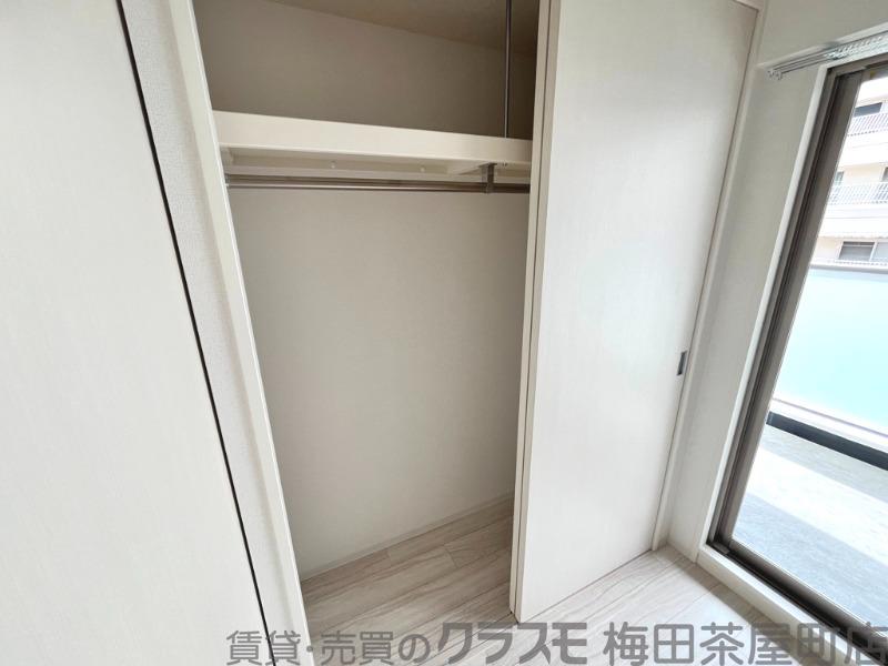 13/30 収納