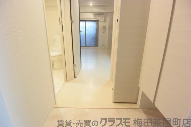 17/30 玄関