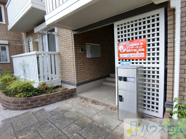 2/5 エントランス