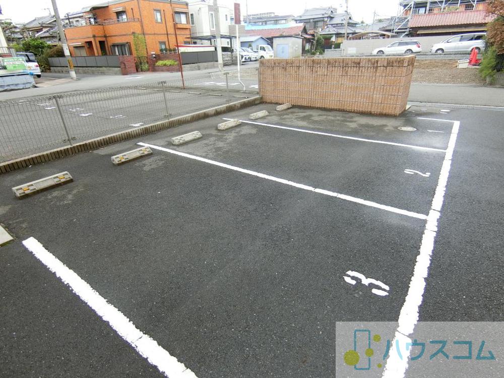 4/8 駐車場