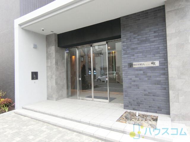 25/30 エントランス