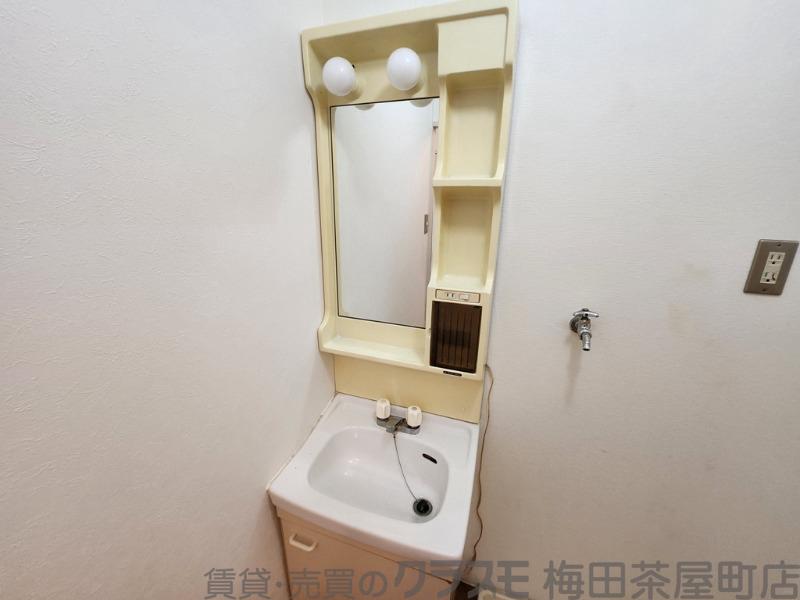19/30 洗面
