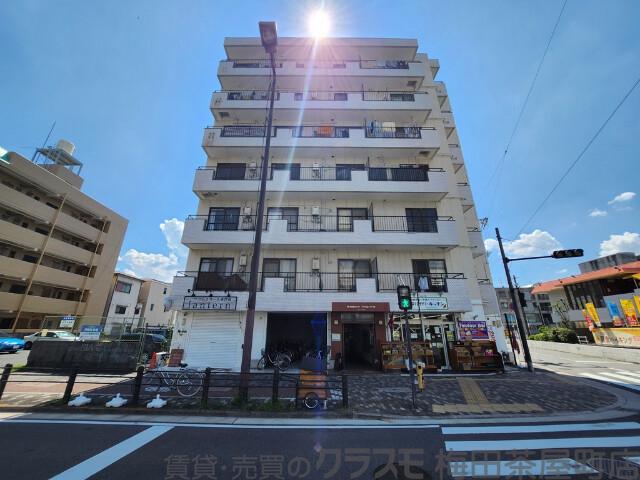 2/30 外観