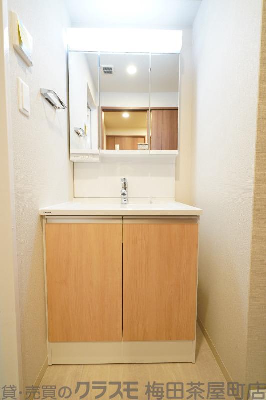 13/30 洗面