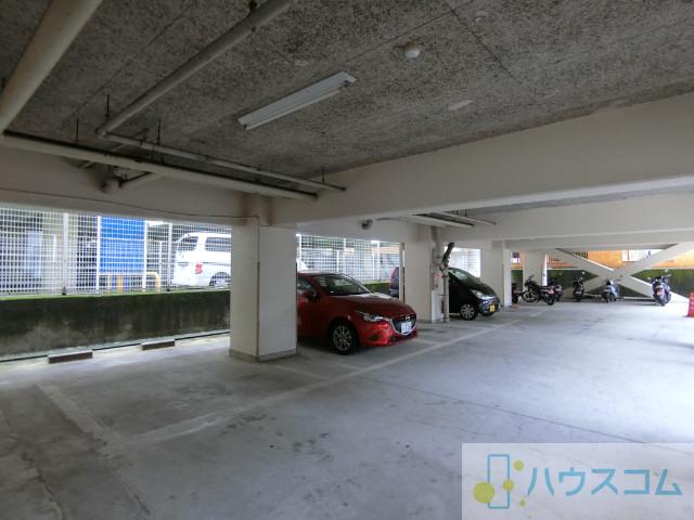 3/5 駐車場
