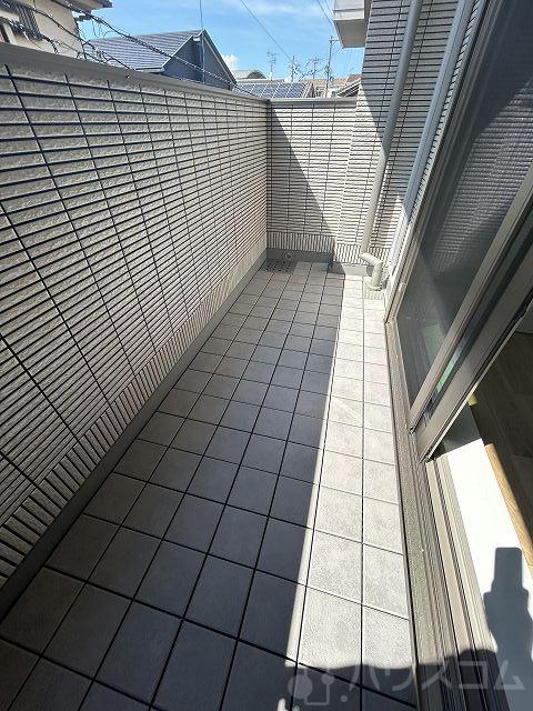 17/30 バルコニー