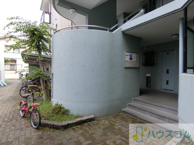 3/7 エントランス