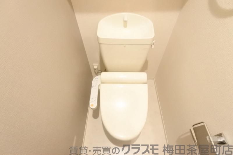 23/30 トイレ