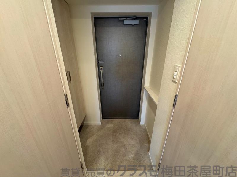 14/30 玄関