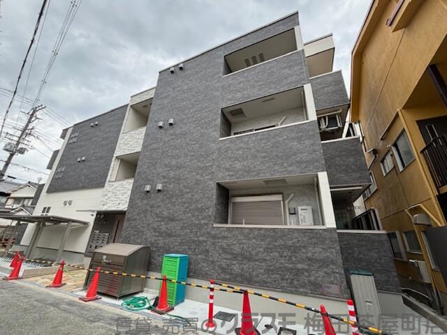 2/30 外観