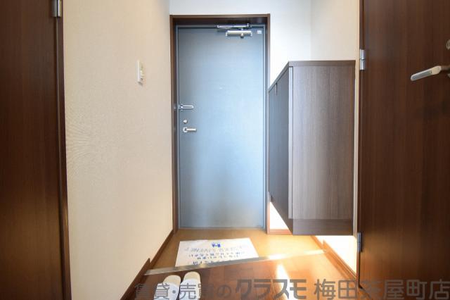 14/30 玄関