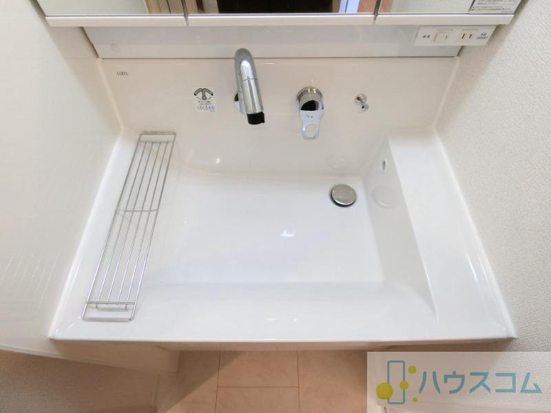 16/30 洗面