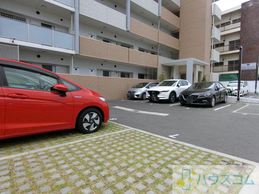 3/5 駐車場