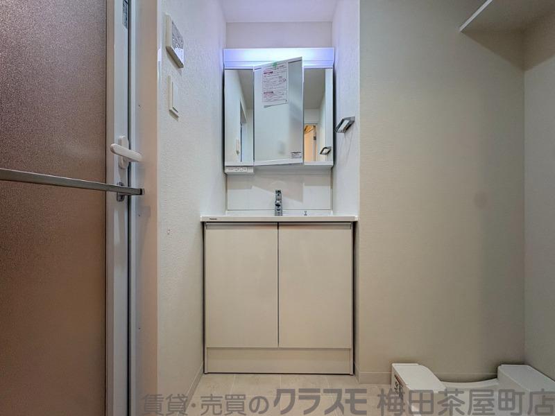 21/30 洗面