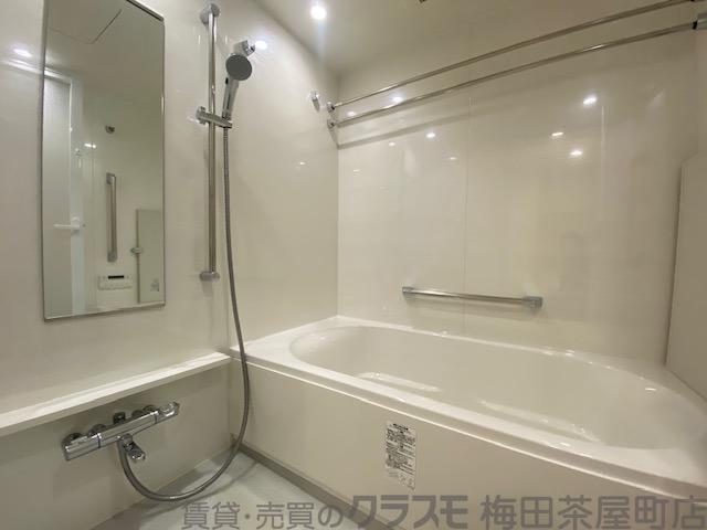 18/30 浴室