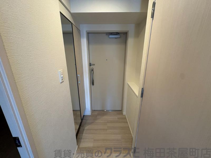 16/30 玄関