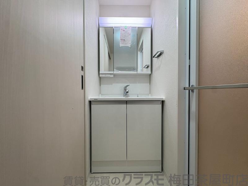 21/30 洗面