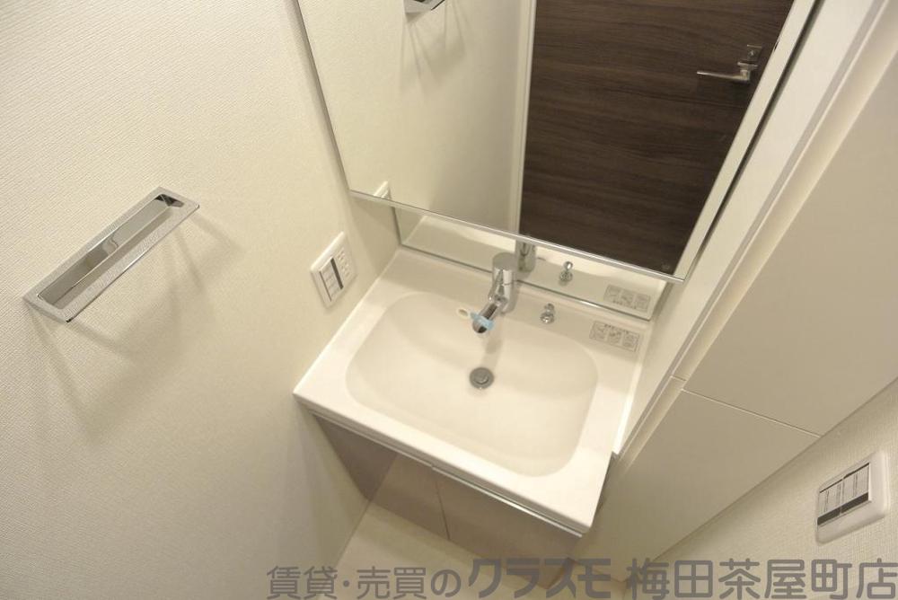 23/30 洗面