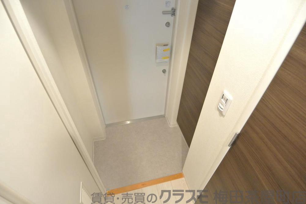 18/30 玄関