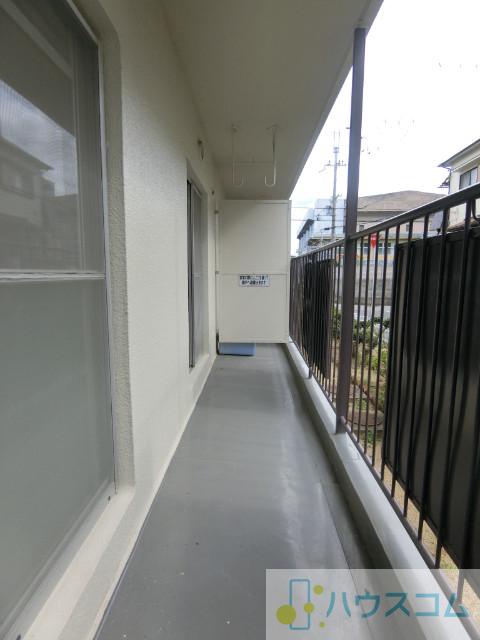 16/27 バルコニー