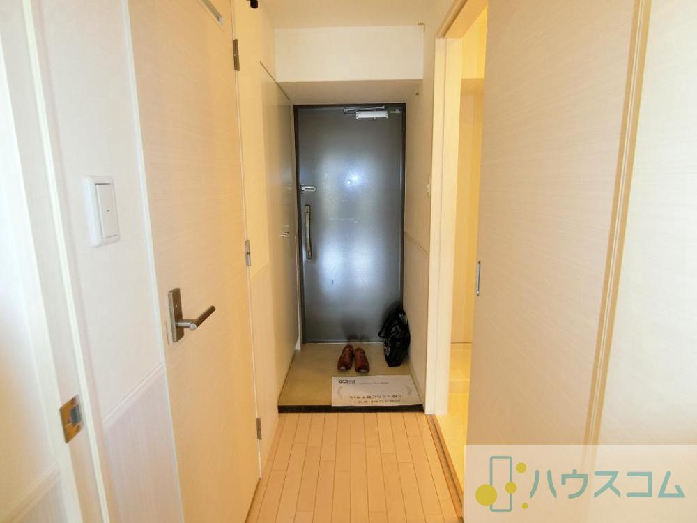 13/30 玄関