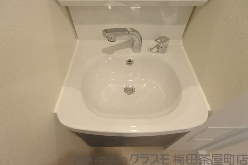 22/30 洗面