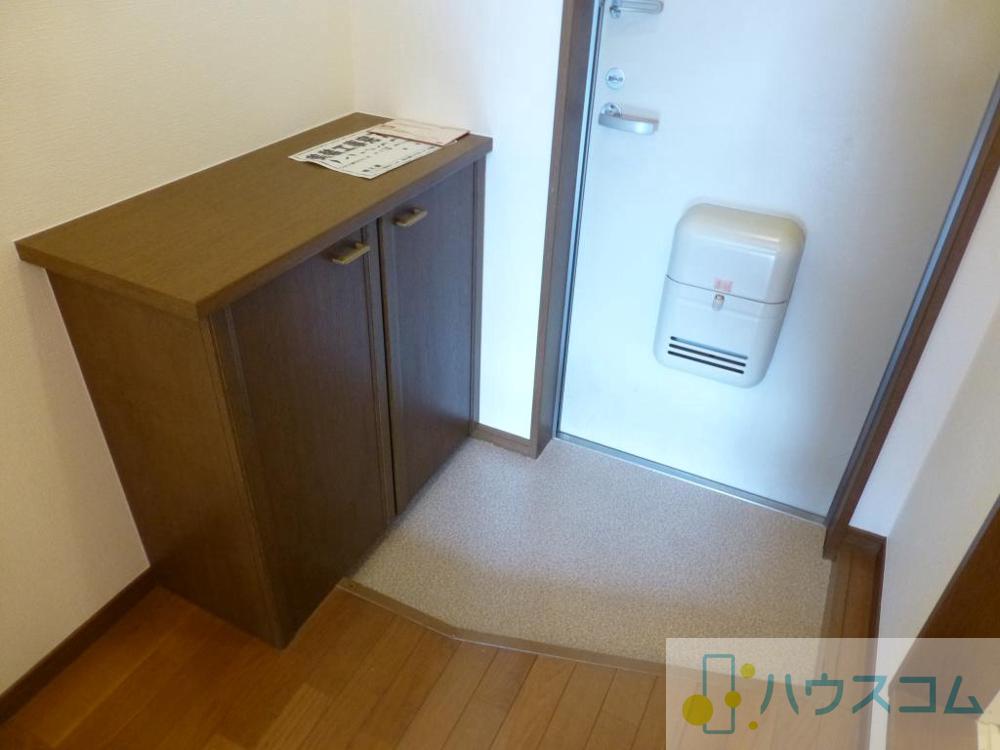 13/30 玄関