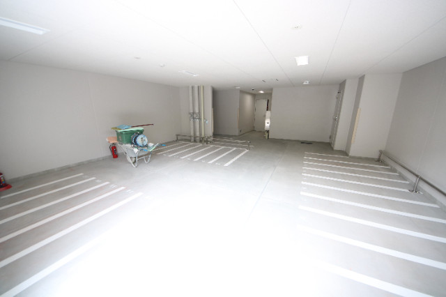 28/30 駐車場