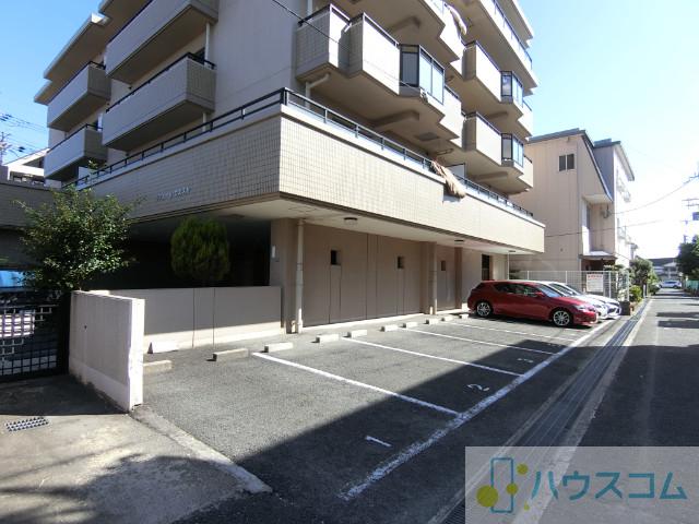 3/5 駐車場