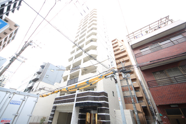 2/30 外観