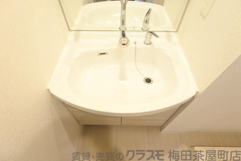 22/30 洗面