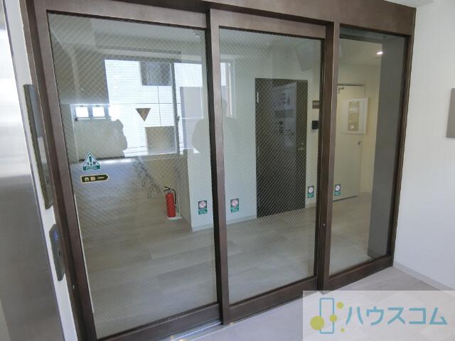 3/10 エントランス