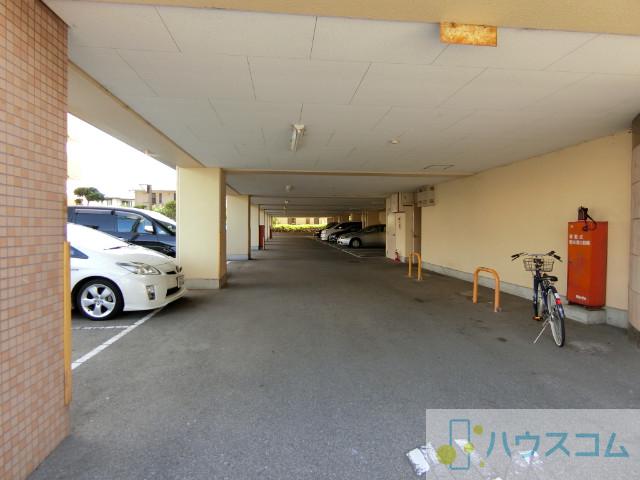 3/7 駐車場