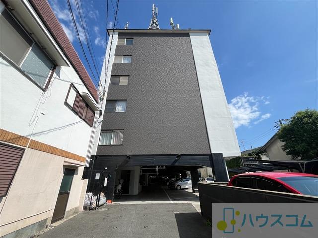 3/7 エントランス