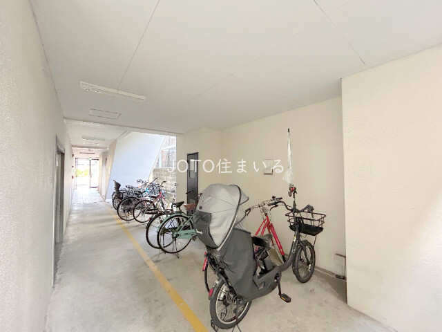 20/26 駐車場