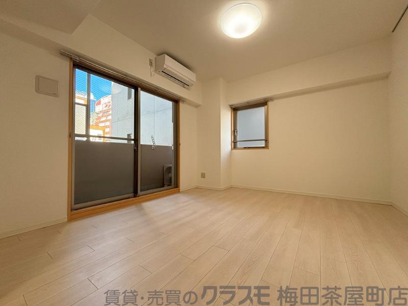 14/30 寝室