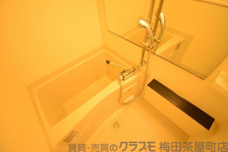 16/30 浴室