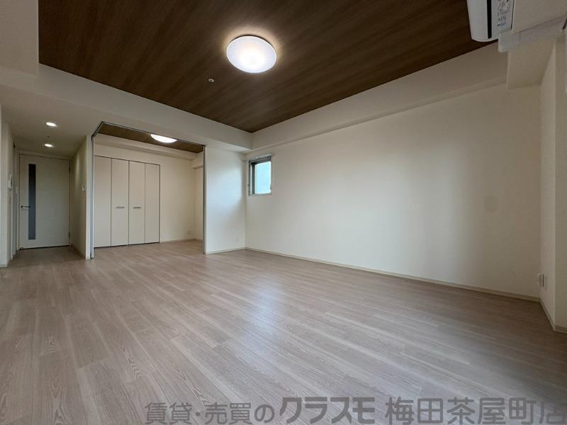 14/30 室内