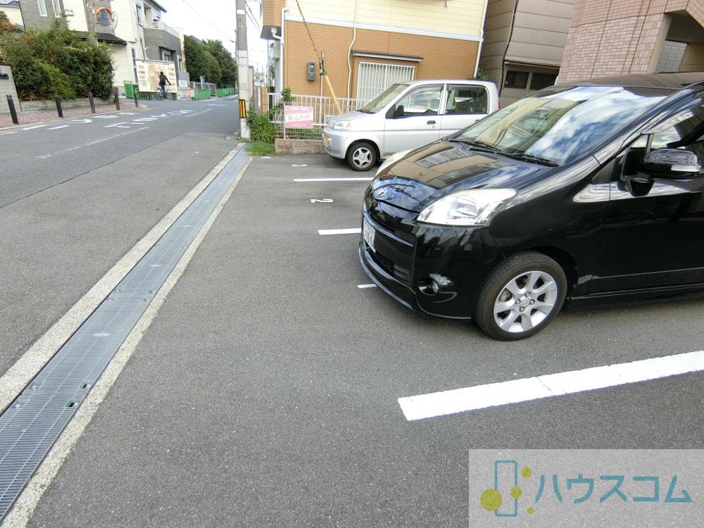 4/8 駐車場