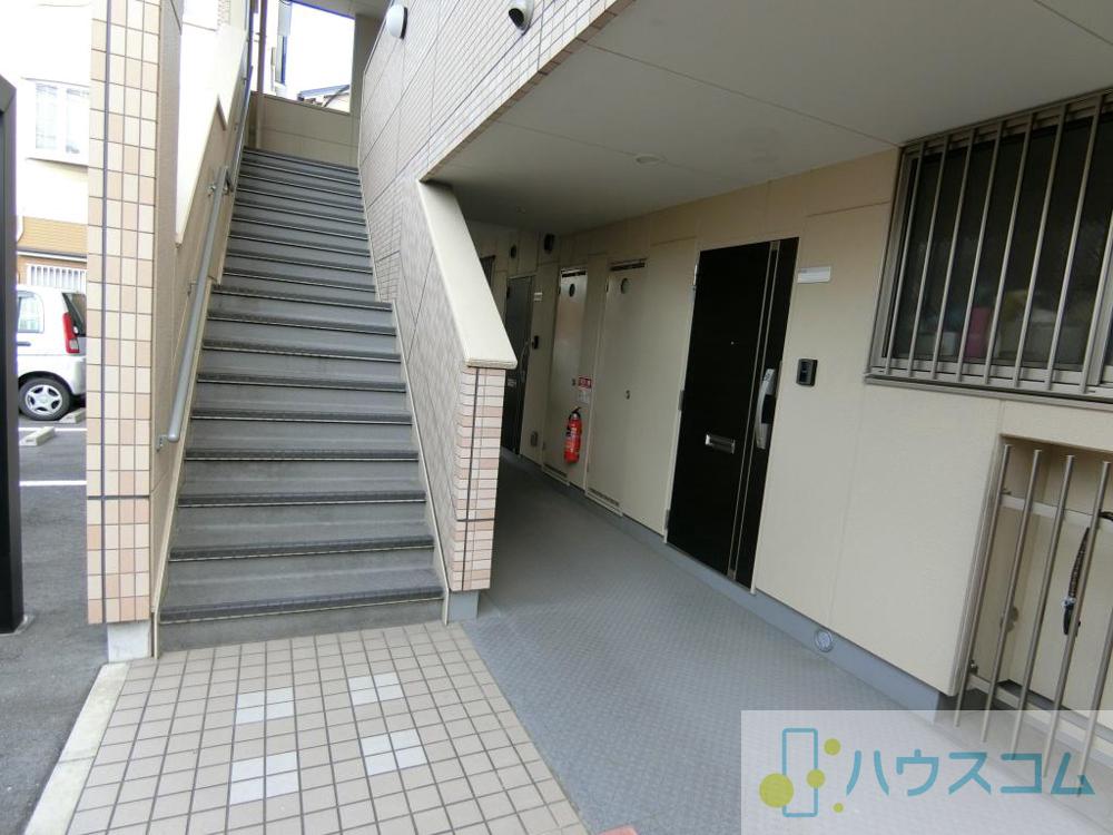 3/8 エントランス