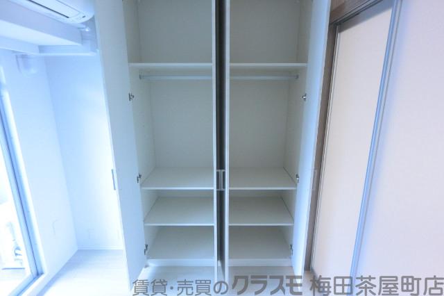 13/30 収納
