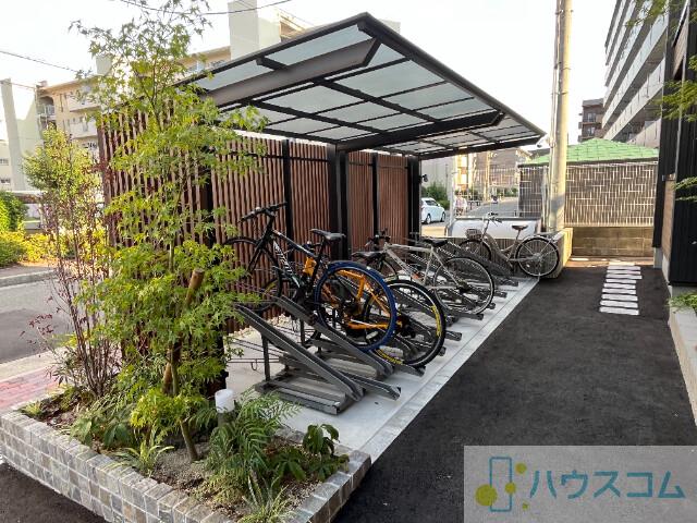26/30 駐車場