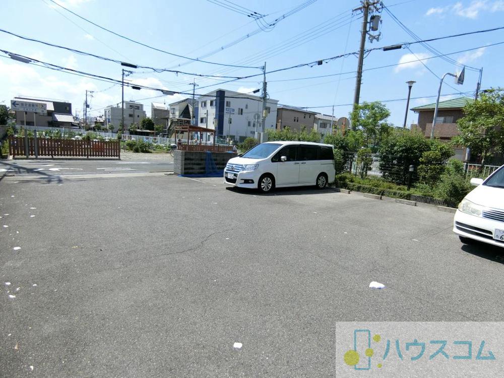 4/7 駐車場