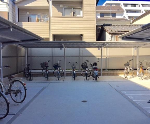 21/29 駐車場