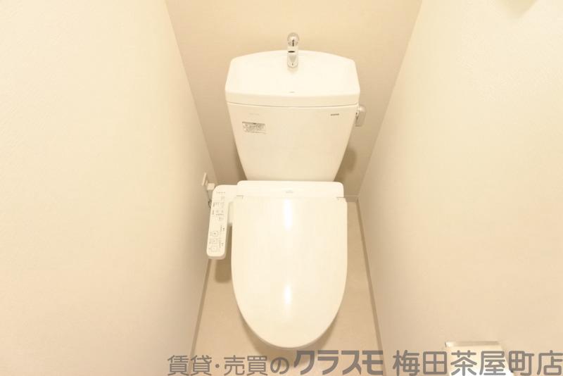 20/30 トイレ